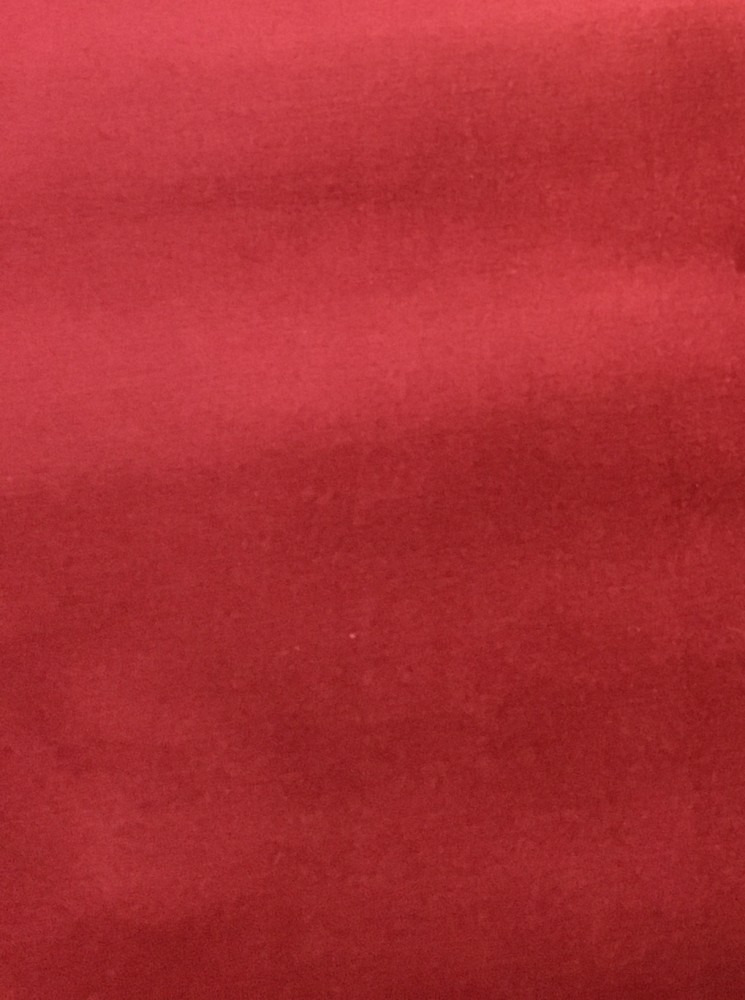 Луксозен, тържествен червен килим